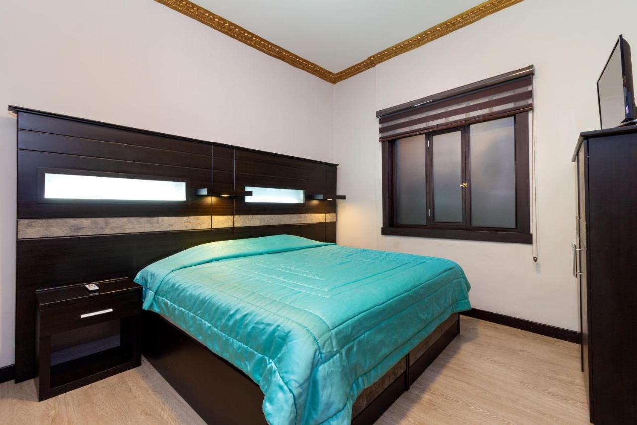 Hotel Majestic 2 By Hhg Cuenca Exterior photo