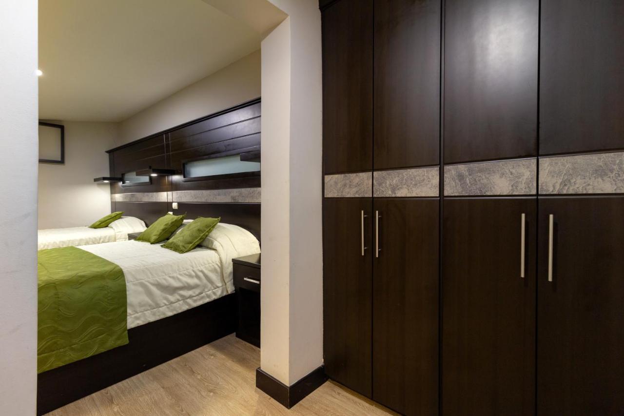 Hotel Majestic 2 By Hhg Cuenca Exterior photo