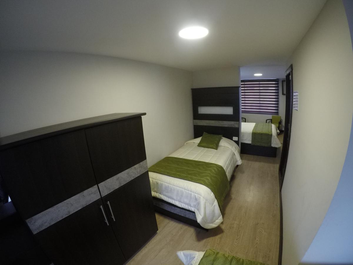 Hotel Majestic 2 By Hhg Cuenca Exterior photo