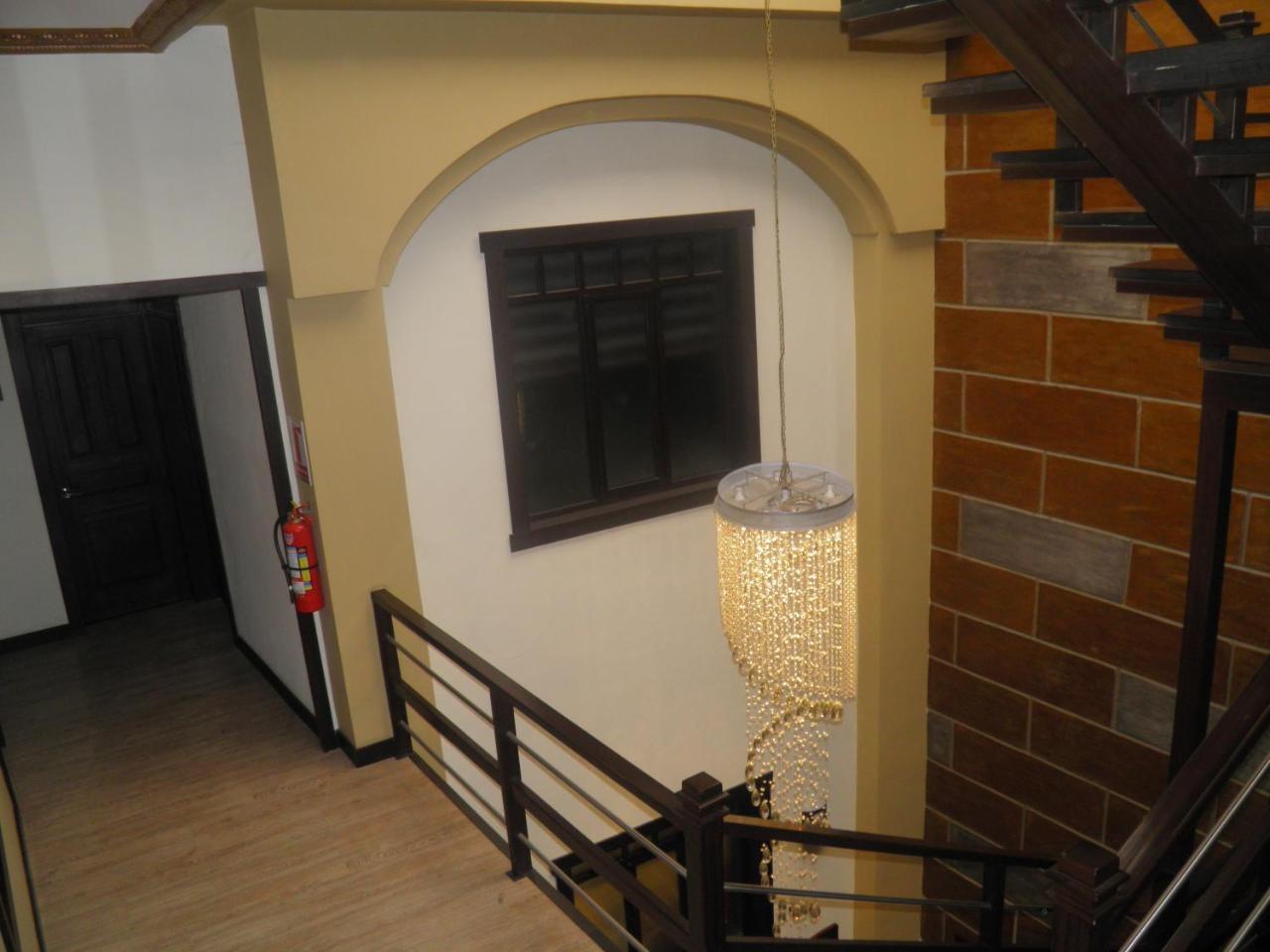 Hotel Majestic 2 By Hhg Cuenca Exterior photo